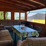 Гостевой дом Gaestehaus Hutweide Беренштайн