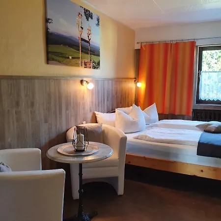 Gaestehaus Hutweide ゲストハウス