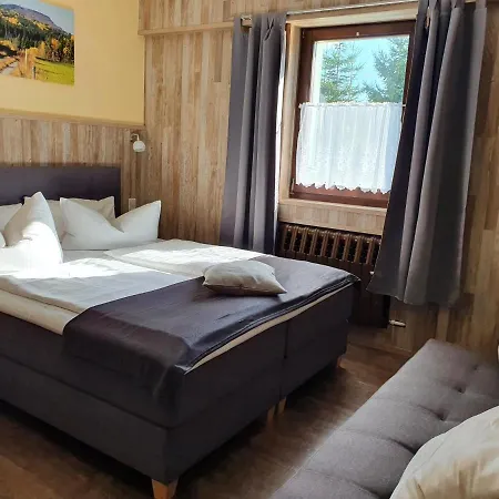 Gaestehaus Hutweide Bärenstein