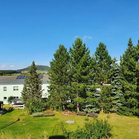 ゲストハウス Gaestehaus Hutweide 3*