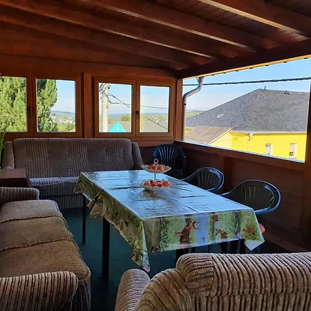 ゲストハウス Gaestehaus Hutweide Bärenstein