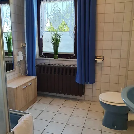 Gaestehaus Hutweide ゲストハウス