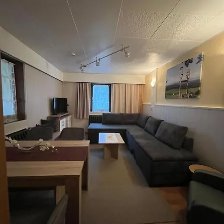 Gaestehaus Hutweide ゲストハウス 3*
